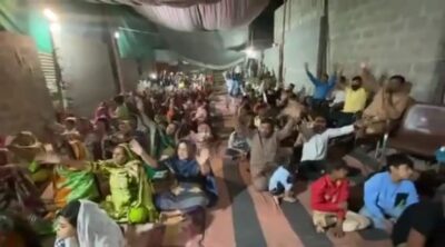 ReFOCUS 22 Pakistan worshiping